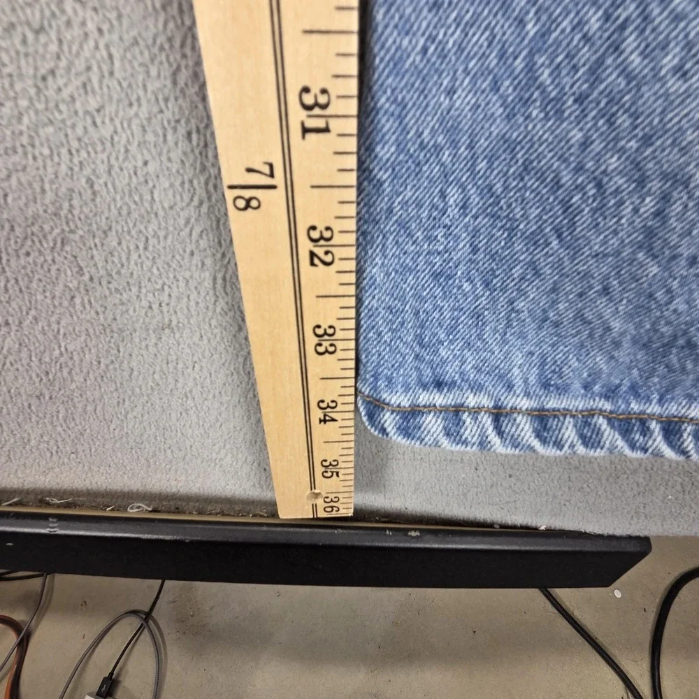 Vintage Levis 501 Jeans Mens‎ Light Wash Straight Button Fly Made USA Fits 30x34
